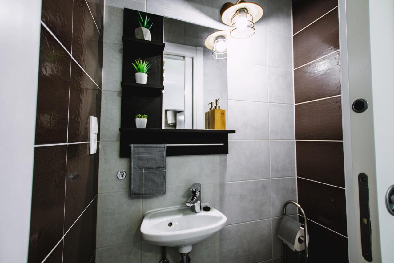 4 * Apartment Sunset Close To The Sea Каштела Экстерьер фото